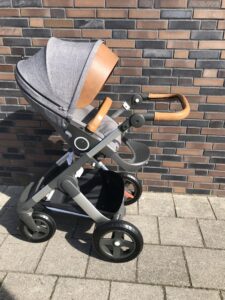 Stokke Trailz zonneklep in echt leer